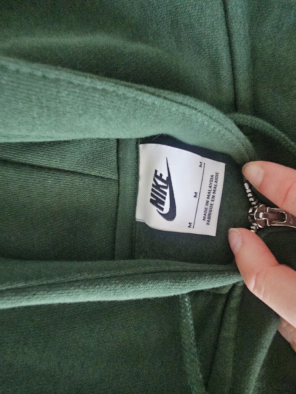 Nike Cropped Green Full-zip Hooded Sweatshirt - Picture 2 of 2